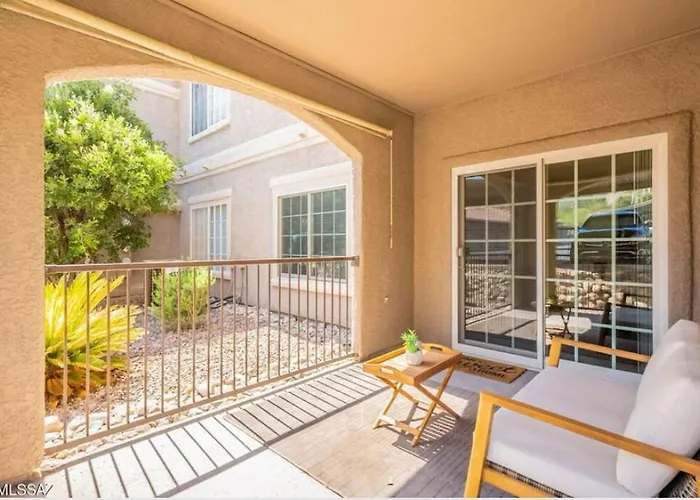 Catalina Location Peaceful Near Parks Apartment